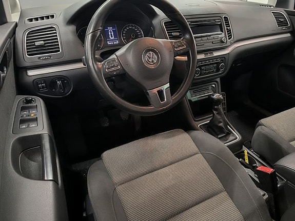 Volkswagen Sharan 7 of 10