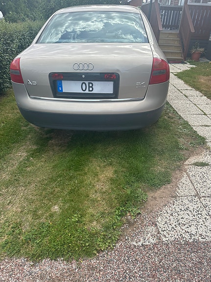 Audi A6 9 of 12