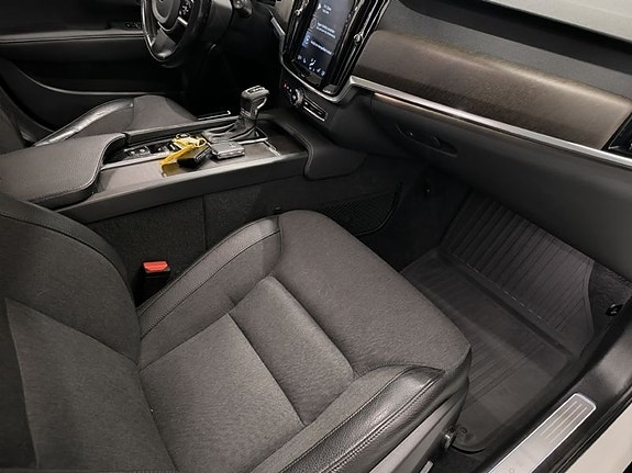 Volvo V90 Cross Country 10 of 10