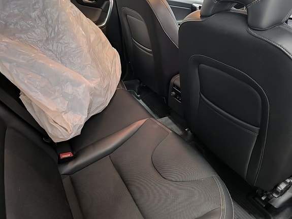 Volvo XC60 9 of 10