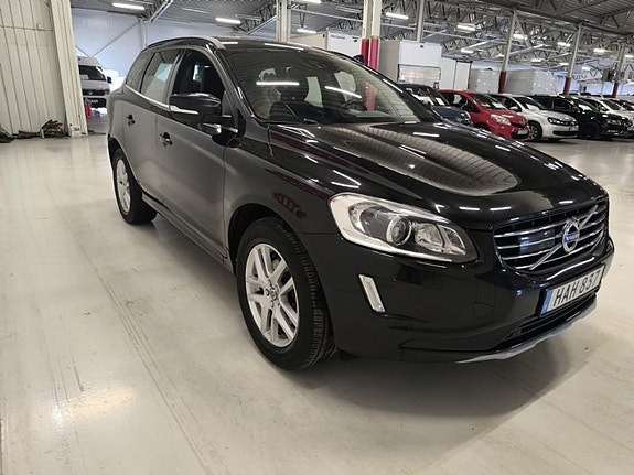 Volvo XC60 3 of 10