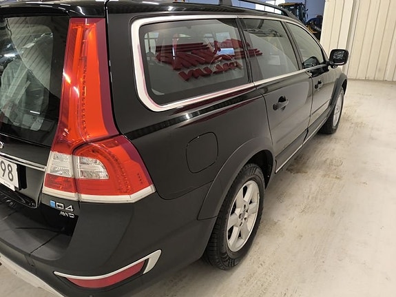 Volvo XC70 4 of 10