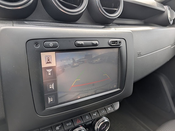 Dacia Duster 10 of 13