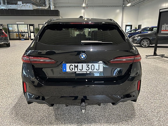 BMW 550e 3 of 26
