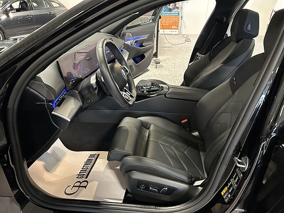 BMW 550e 10 of 26