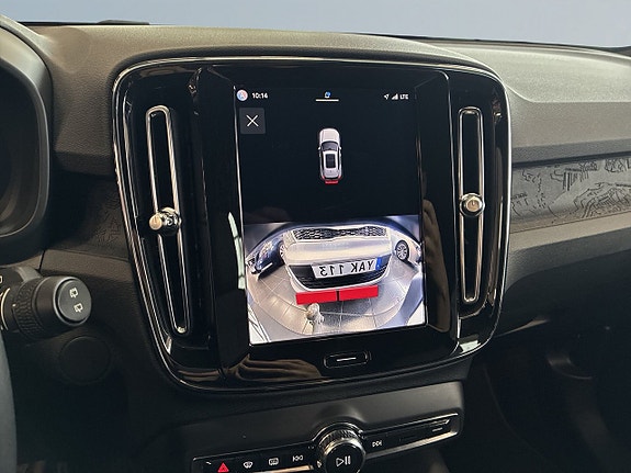 Volvo XC40 22 of 26