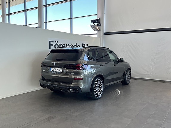 BMW X5 15 of 16