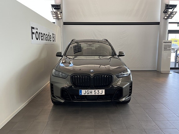 BMW X5 2 of 16