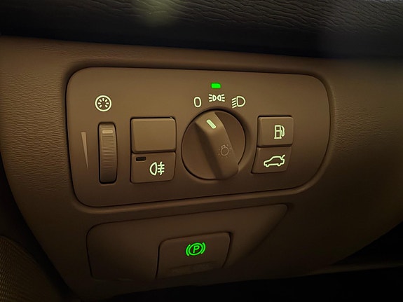 Volvo XC60 24 of 27