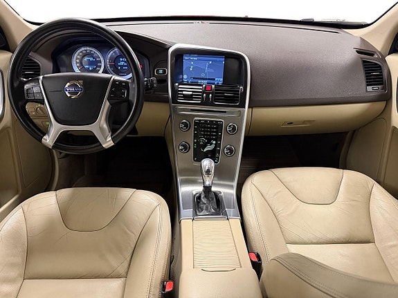 Volvo XC60 9 of 27