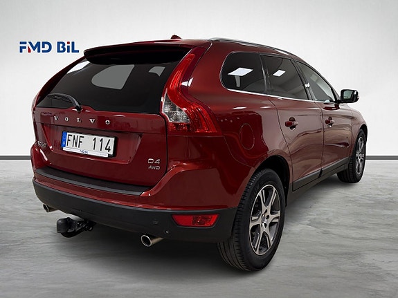 Volvo XC60 5 of 27