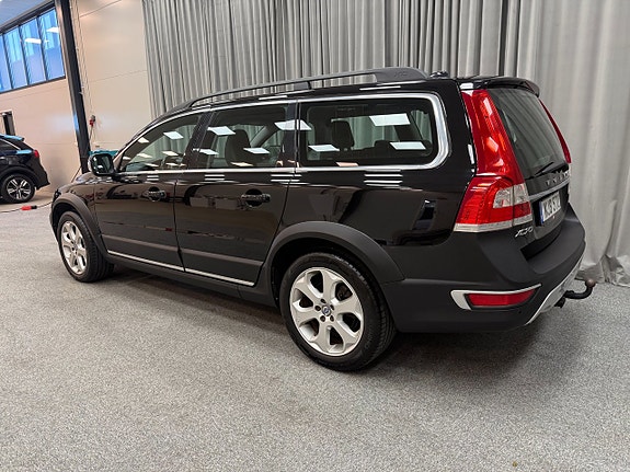 Volvo XC70 3 of 15