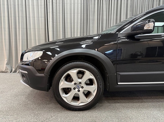 Volvo XC70 4 of 15