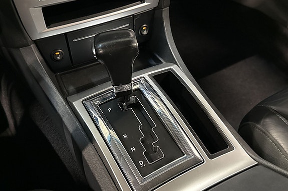 Chrysler 300C 16 of 20