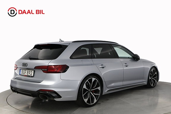 Audi RS4 6 of 30