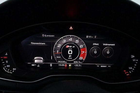 Audi RS4 30 of 30