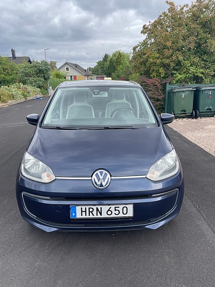 Volkswagen e-Up! 2 of 7