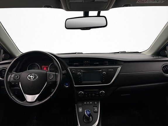 Toyota Auris 13 of 29