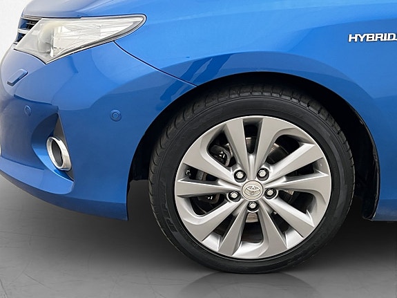 Toyota Auris 28 of 29