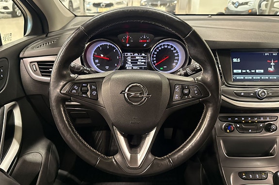 Opel Astra 10 of 22