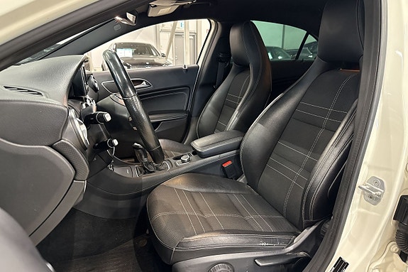 Mercedes-Benz A180 17 of 22