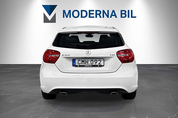 Mercedes-Benz A180 5 of 22