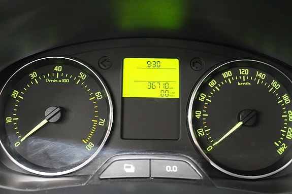 Skoda Roomster 15 of 19