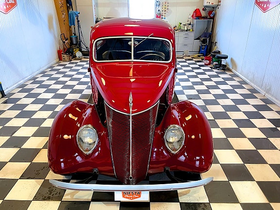 Ford Model 74 8 of 30