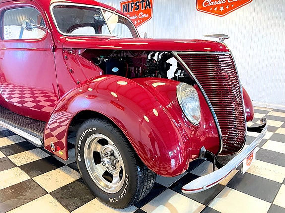 Ford Model 74 6 of 30