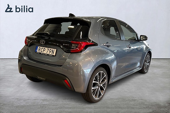 Toyota Yaris 19 of 22