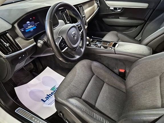 Volvo V90 9 of 9