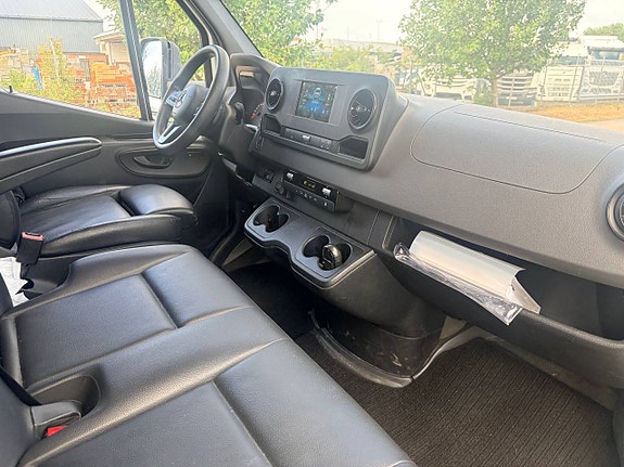 Mercedes-Benz Sprinter 316 CDI 8 of 12