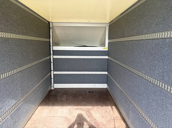 Mercedes-Benz Sprinter 316 CDI 10 of 12
