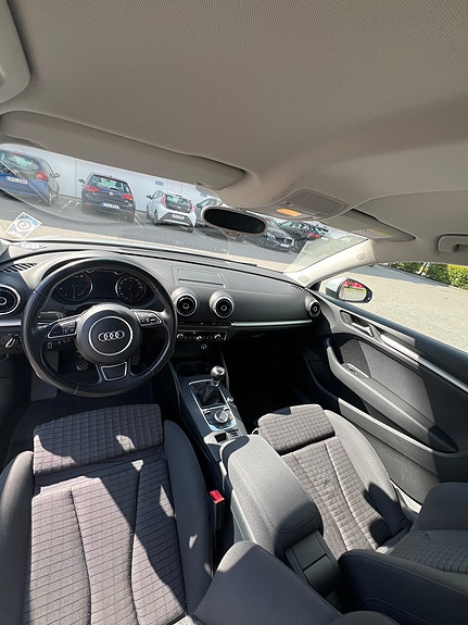 Audi A3 8 of 16