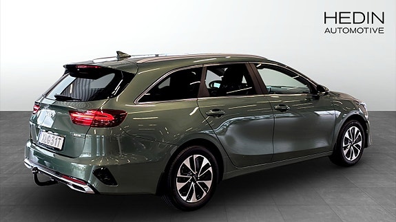 Kia Ceed 2 of 9