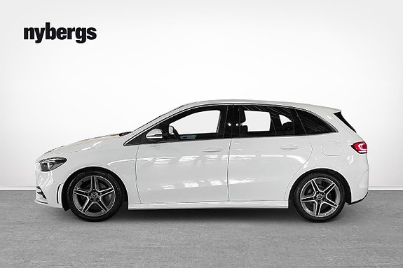 Mercedes-Benz B160 d 2 of 12