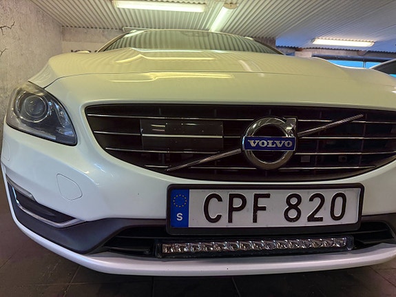 Volvo V60 15 of 18