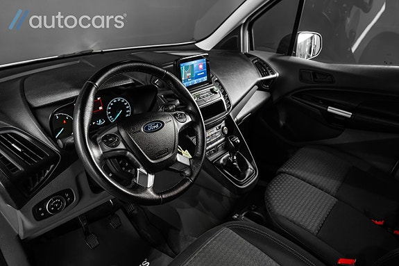 Ford Transit Connect 20 of 30