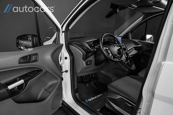 Ford Transit Connect 19 of 30