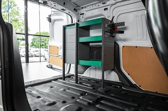 Ford Transit Connect 17 of 30