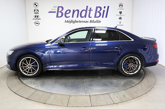 Audi A4 7 of 25
