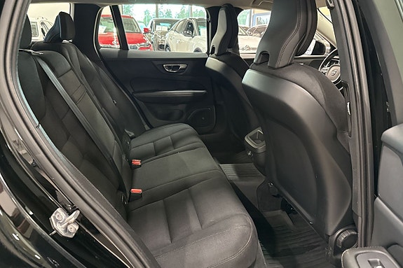 Volvo V60 21 of 24