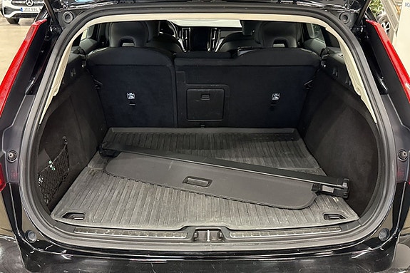 Volvo V60 23 of 24