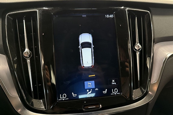 Volvo V60 16 of 24