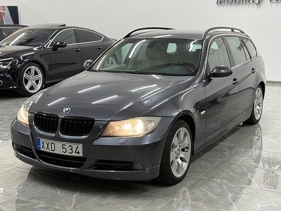 BMW 325Xi 4 of 17