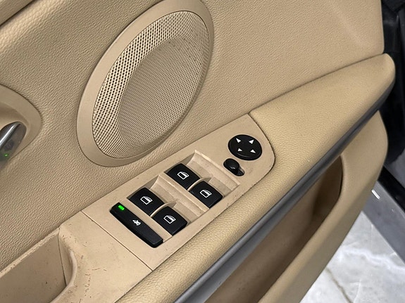 BMW 325Xi 17 of 17