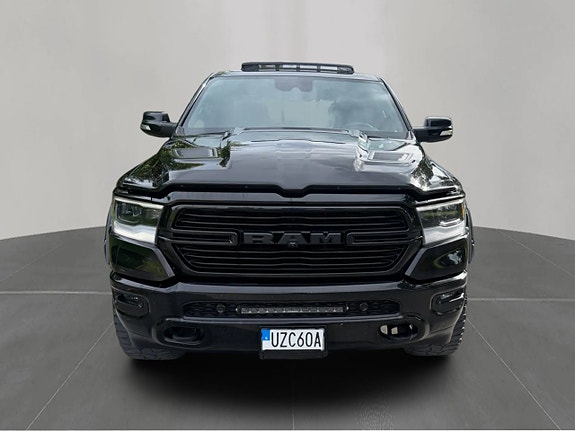 Dodge RAM 1500 8 of 18