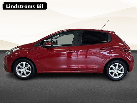Peugeot 208 6 of 18