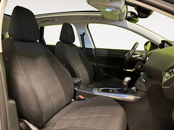 Peugeot 308 14 of 21