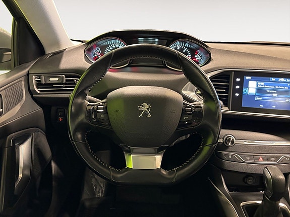 Peugeot 308 12 of 21